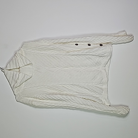 Venus XS light cream color turtleneck sweater - Picture 1 of 7